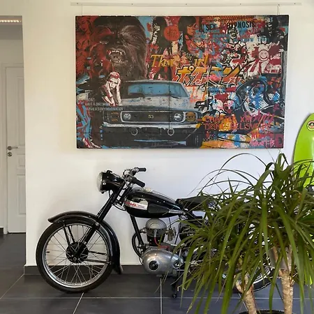 Art_Booking . . . By Benoit_B Duingt Buitenkant foto